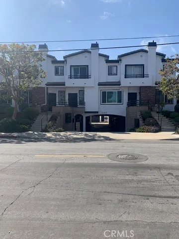 $3,800 | 2223 Pacific Avenue, Unit C, Costa Mesa, CA 92627