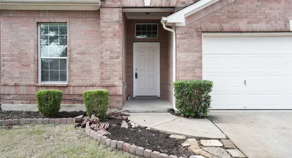 $2,450 | 11716 Dunblane Way, Austin, TX 78754
