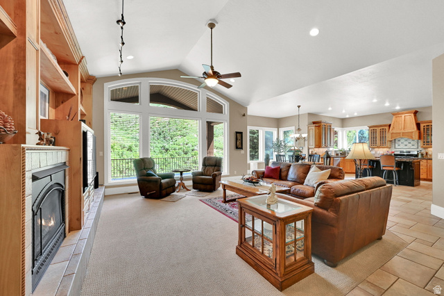 1926 East Gray Fox Drive Draper, UT 84020 - Photo 8 of 31 Open-concept living space great for entertaining.