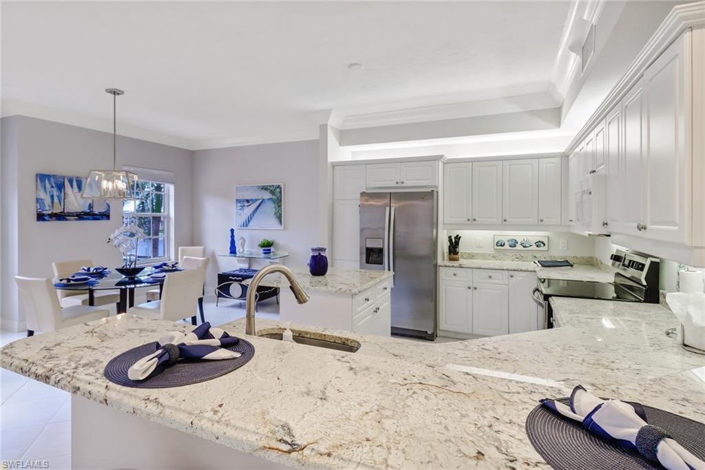 450 Bayfront Place, Unit 4304 Naples, FL 34102 - Photo 14 of 29