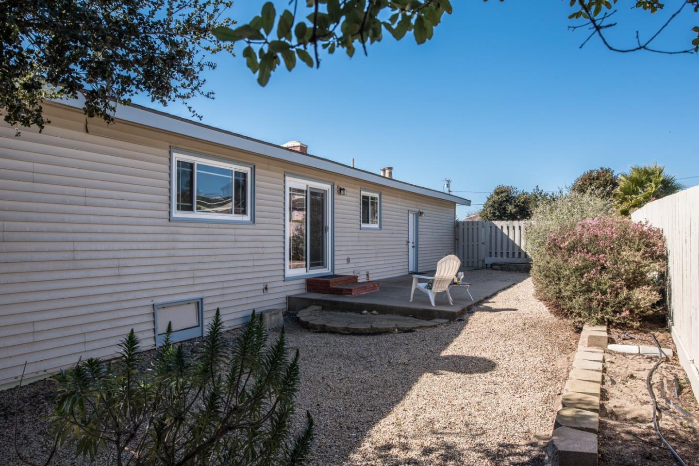 3220 Melanie Road Marina, CA 93933 - Photo 23 of 31 Gallery Image 23