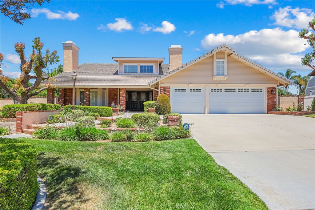 1657 Southport Drive Riverside, CA 92506 - Photo 3 of 41