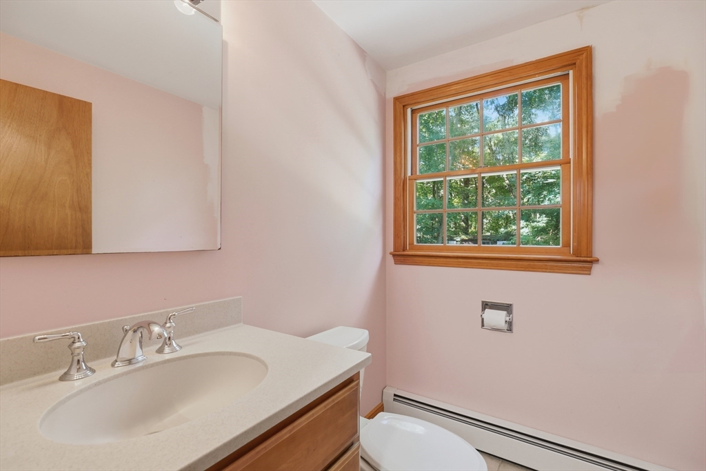 9 Keith Road Wayland, MA 01778 - Photo 28 of 38