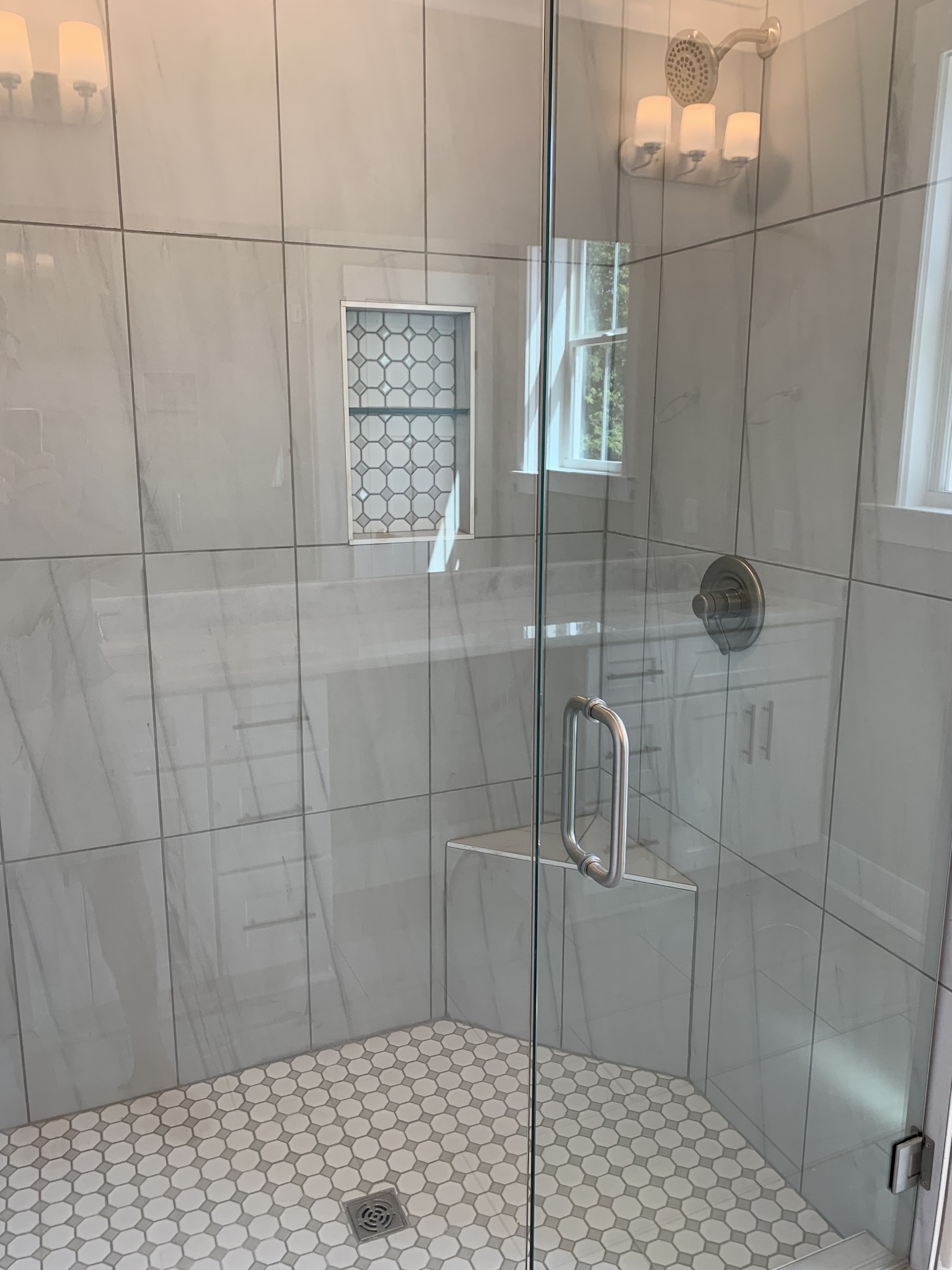 1798 Old Gallatin Road Portland, TN 37148 - Photo 32 of 35 a bathroom with a shower