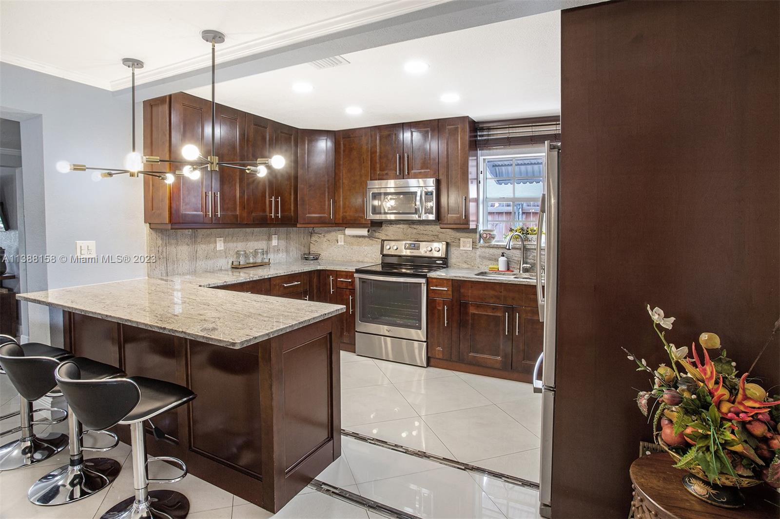 7861 Raleigh Street Hollywood, FL 33024 - Photo 12 of 38 Gallery Image 12