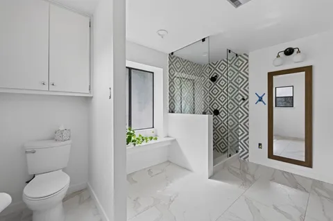 $1,590,000 | 1903 Holly Hill Drive, Austin, TX 78746