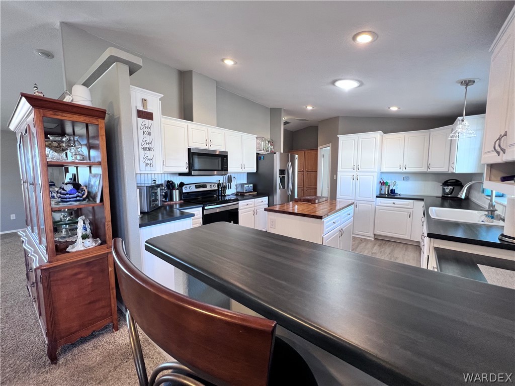 3439 North Magma Road Golden Valley, AZ 86413 - Photo 14 of 89