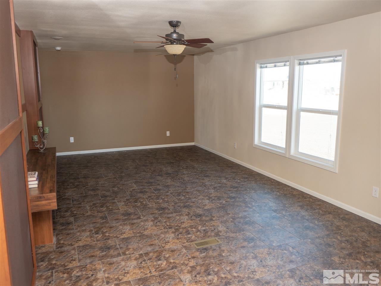 7645 Springfield Road Silver Springs, NV 89429 - Photo 12 of 25 Photo 12