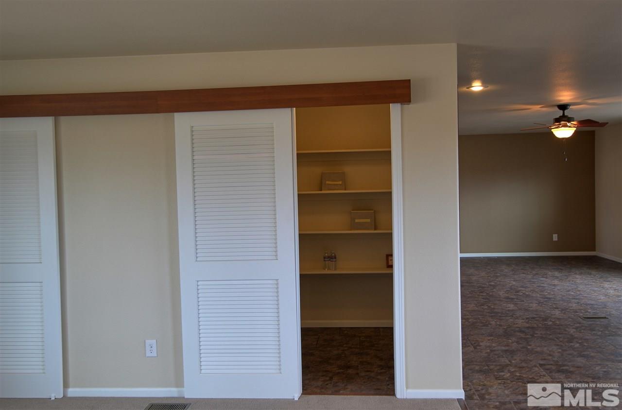 7645 Springfield Road Silver Springs, NV 89429 - Photo 9 of 25 Photo 9