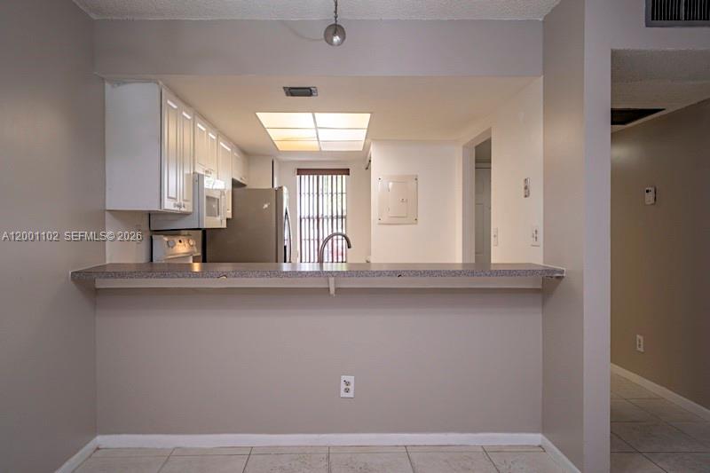 905 Southridge Road, Unit 104C Delray Beach, FL 33444 - Photo 6 of 26