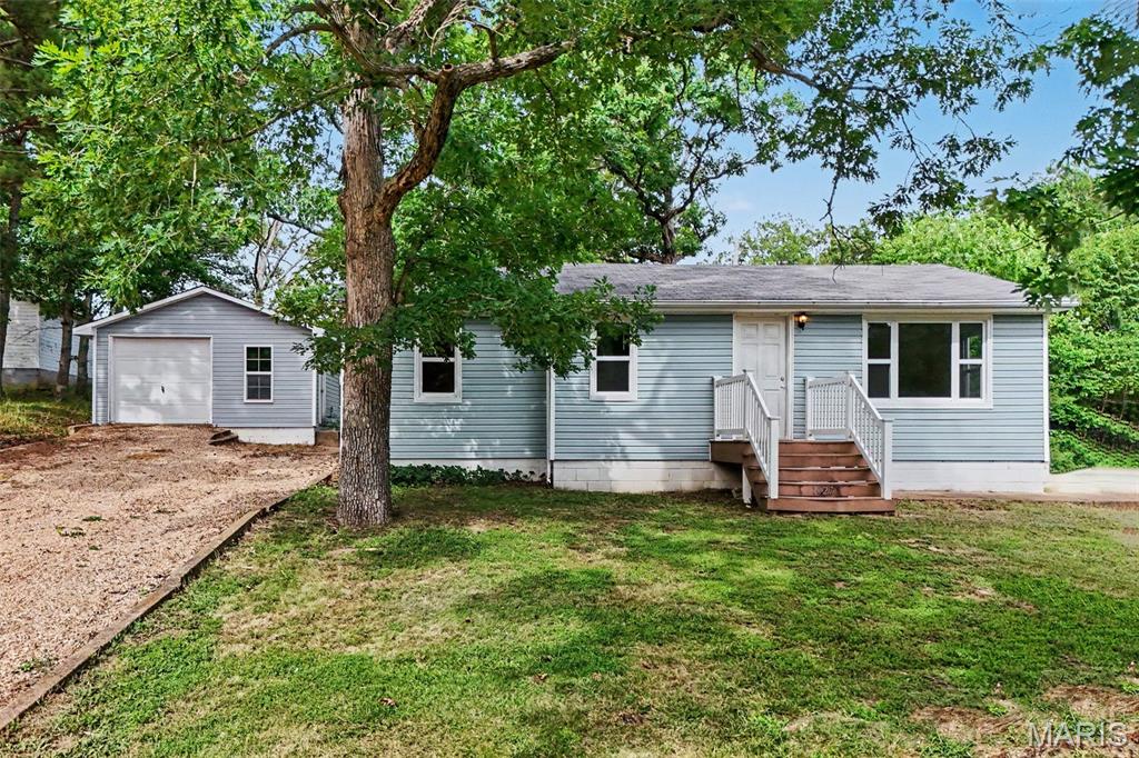 1027 Thatcher Road Sullivan, MO 63080 - Photo 2 of 18