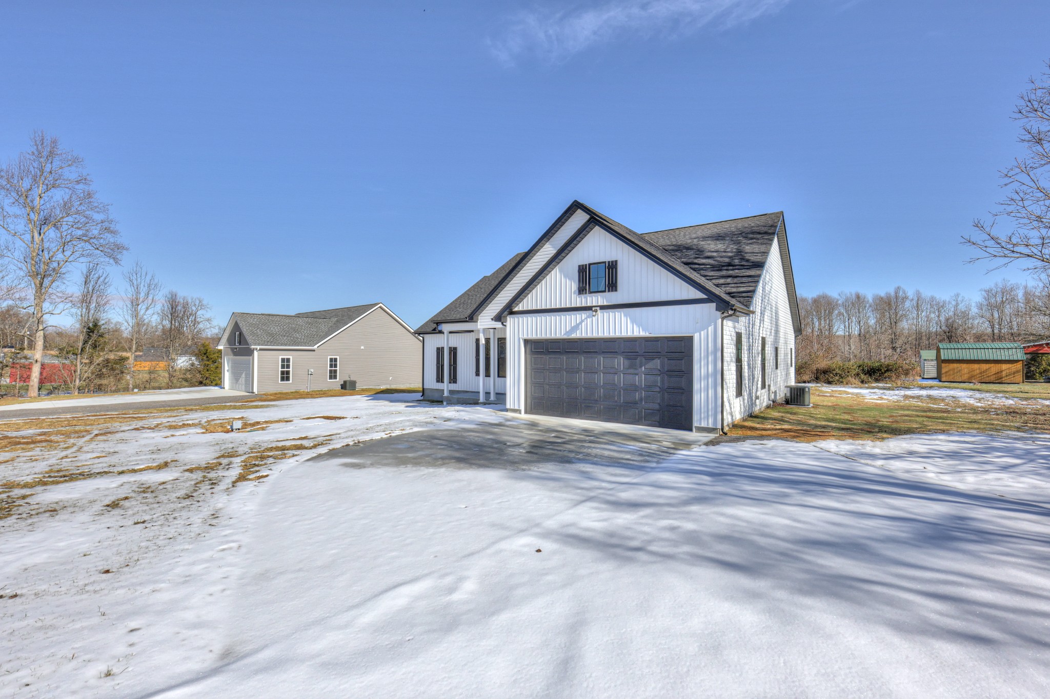 2216 Eugene Reed Road Woodbury, TN 37190 - Photo 2 of 24 Gallery Image 2