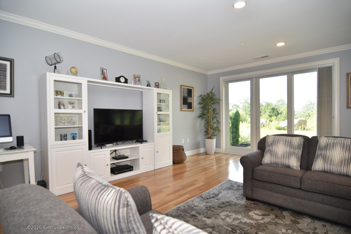 7 Compass Way, Unit D103 Westerly, RI 02891 - Photo 2 of 31