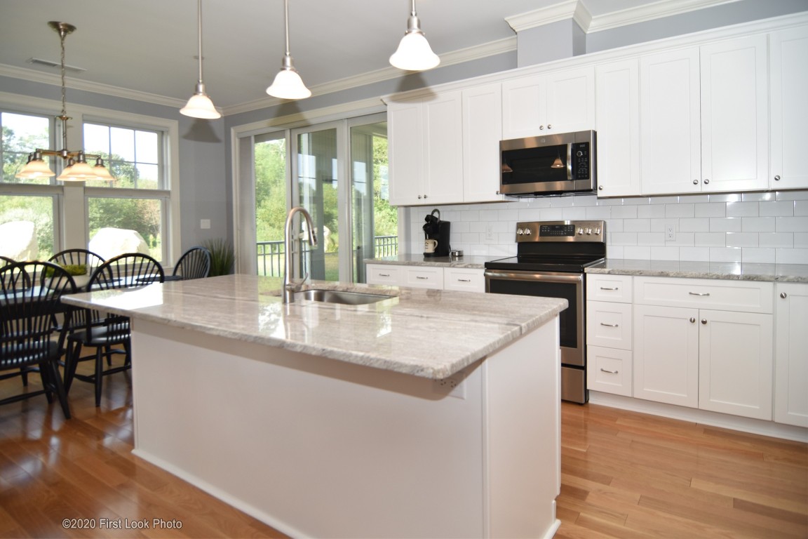 7 Compass Way, Unit D103 Westerly, RI 02891 - Photo 9 of 31