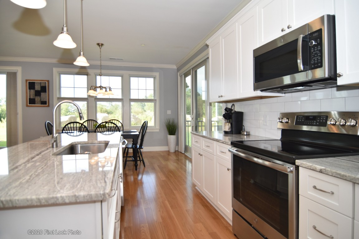 7 Compass Way, Unit D103 Westerly, RI 02891 - Photo 10 of 31