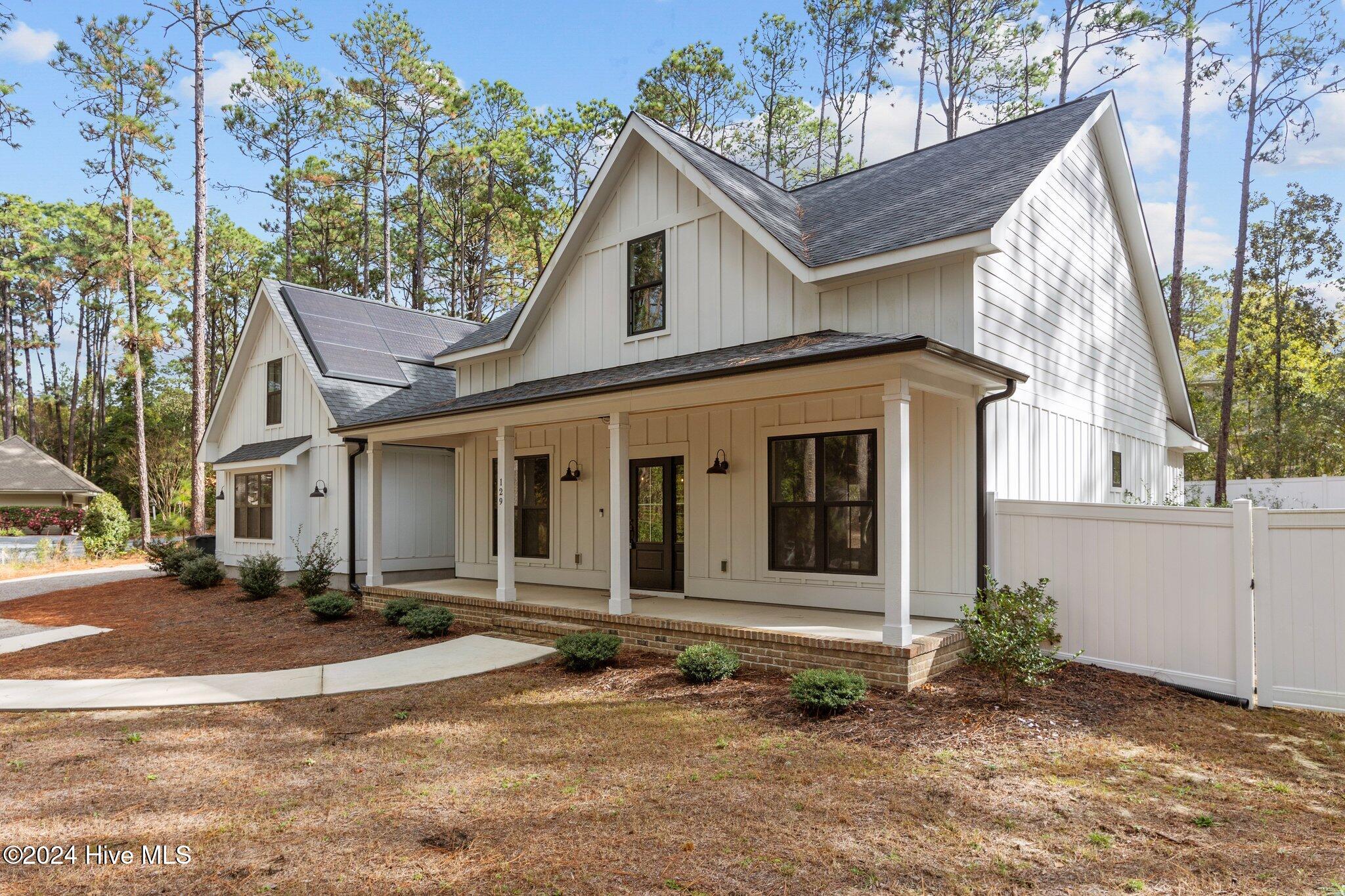 129 Williams Road Pinehurst, NC 28374 - Photo 4 of 37 35-web-or-mls-707A1002