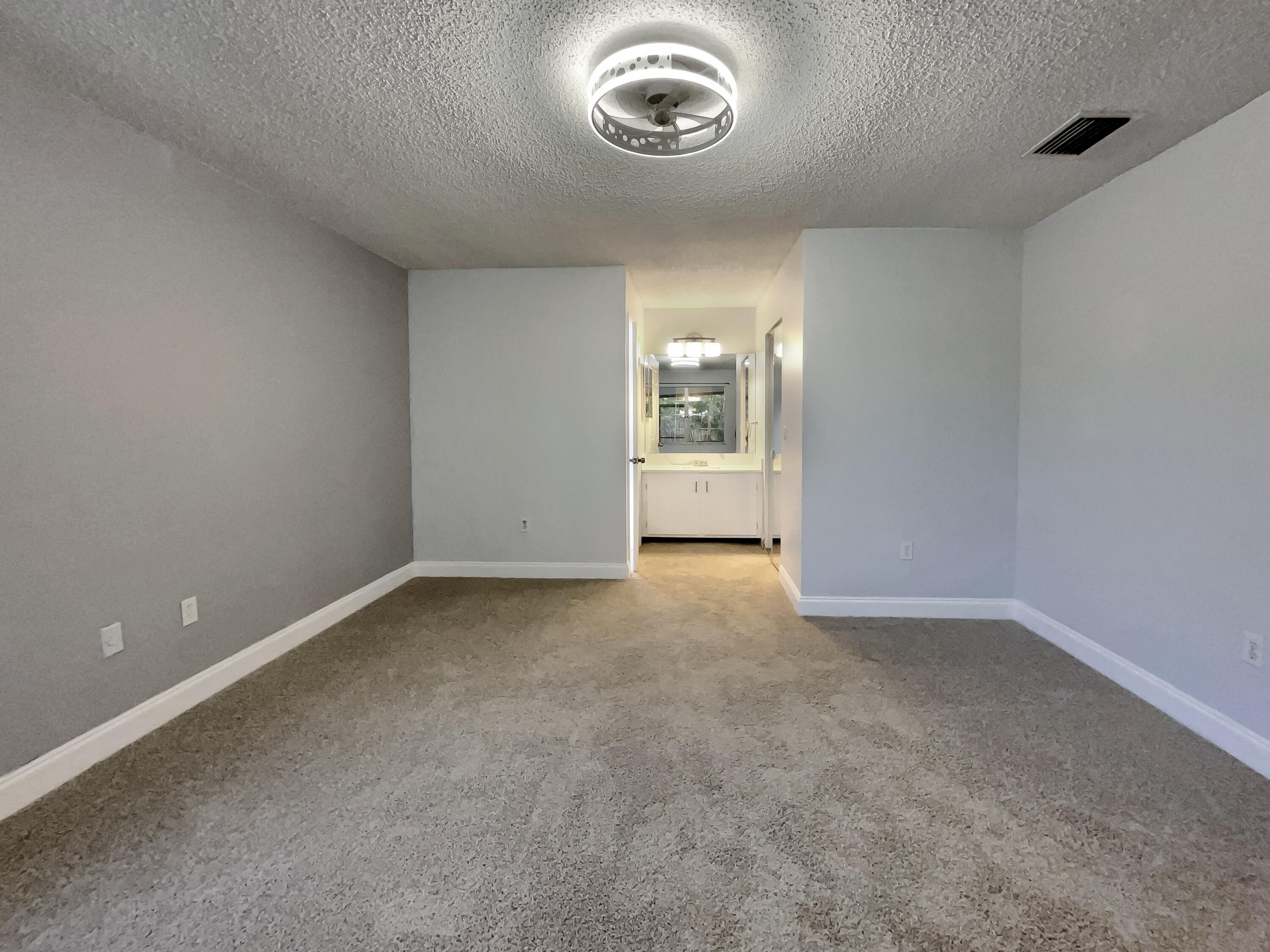 8 Cedar Circle Boynton Beach, FL 33436 - Photo 16 of 22 listing_13