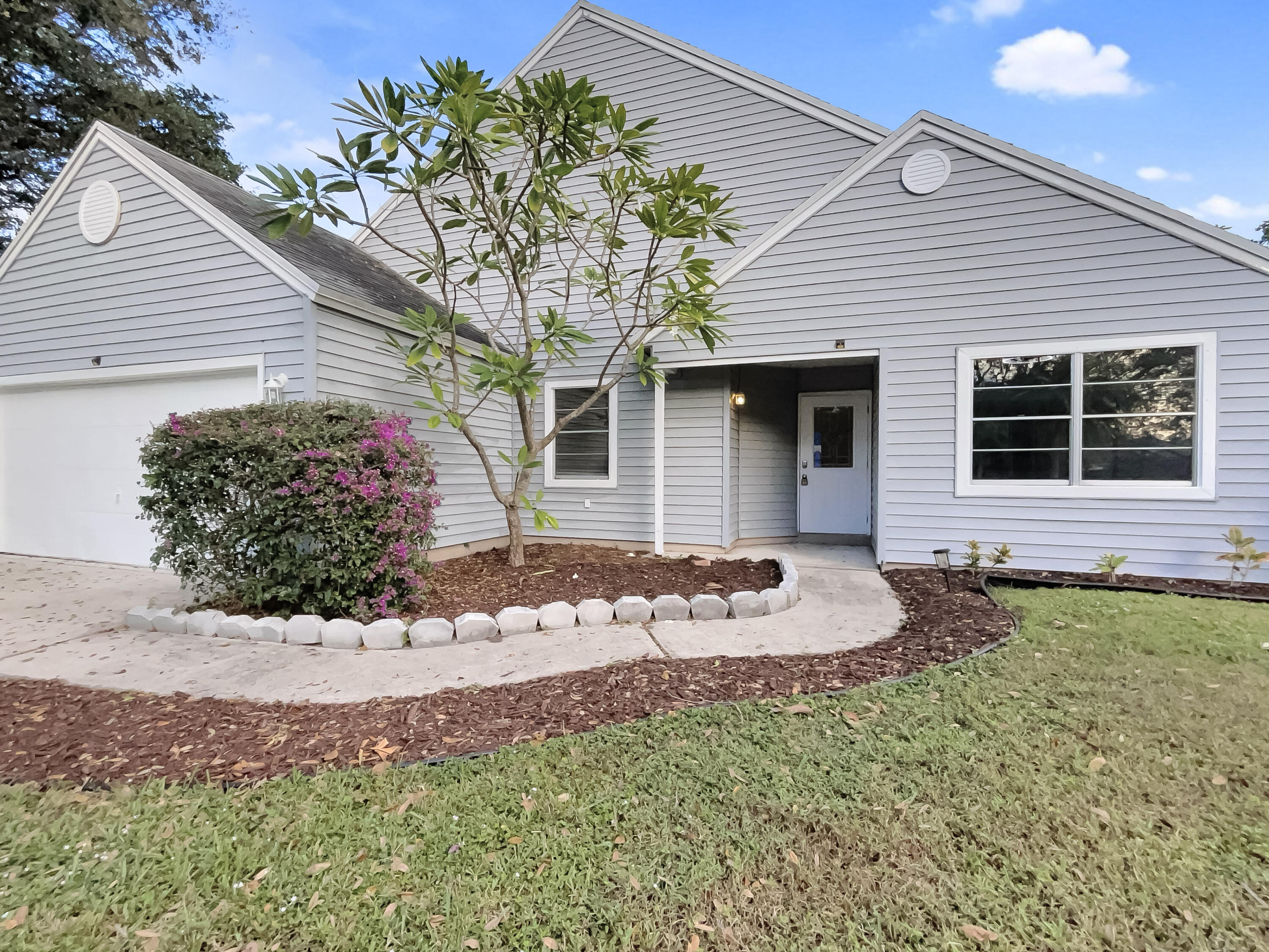 8 Cedar Circle Boynton Beach, FL 33436 - Photo 7 of 22 listing_4