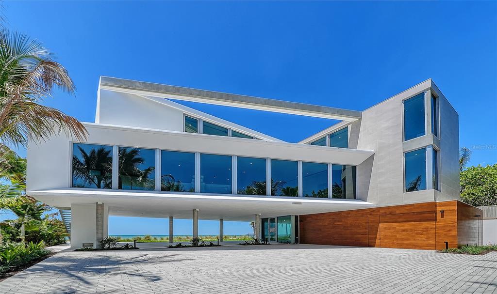 6603 Gulfside Road Longboat Key, FL 34228 - Photo 2 of 40