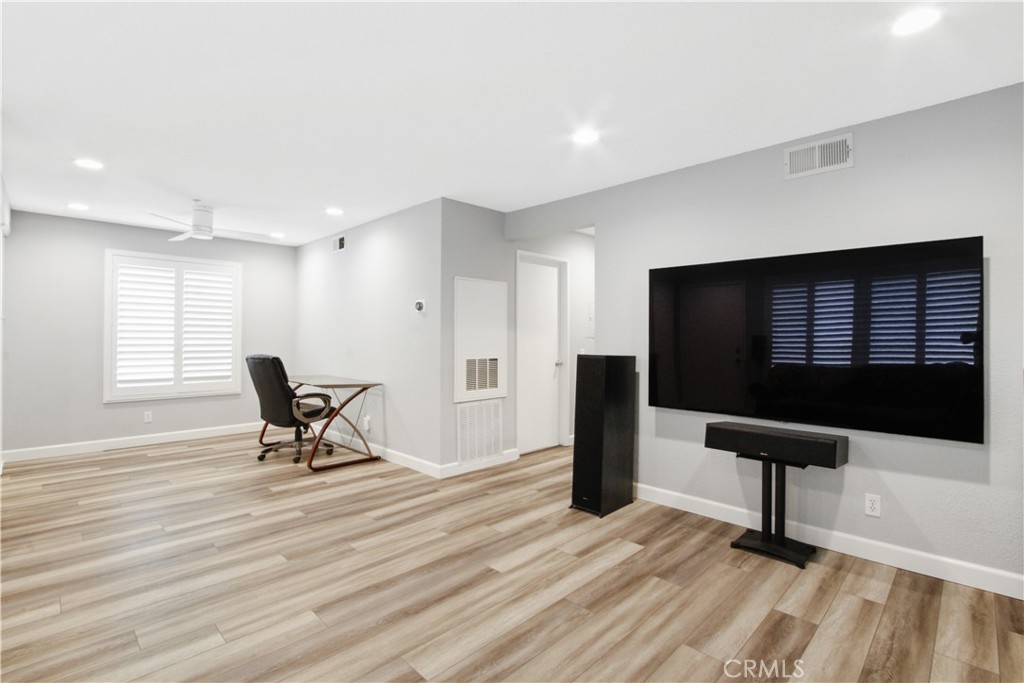 101 South Cross Creek Road, Unit F Orange, CA 92869 - Photo 11 of 27 Gallery Image 11