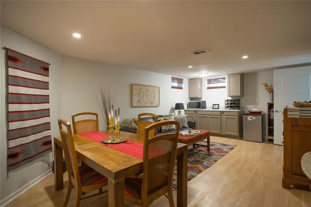 $325,000 | 5326 Outlook Street, Mission, KS 66202