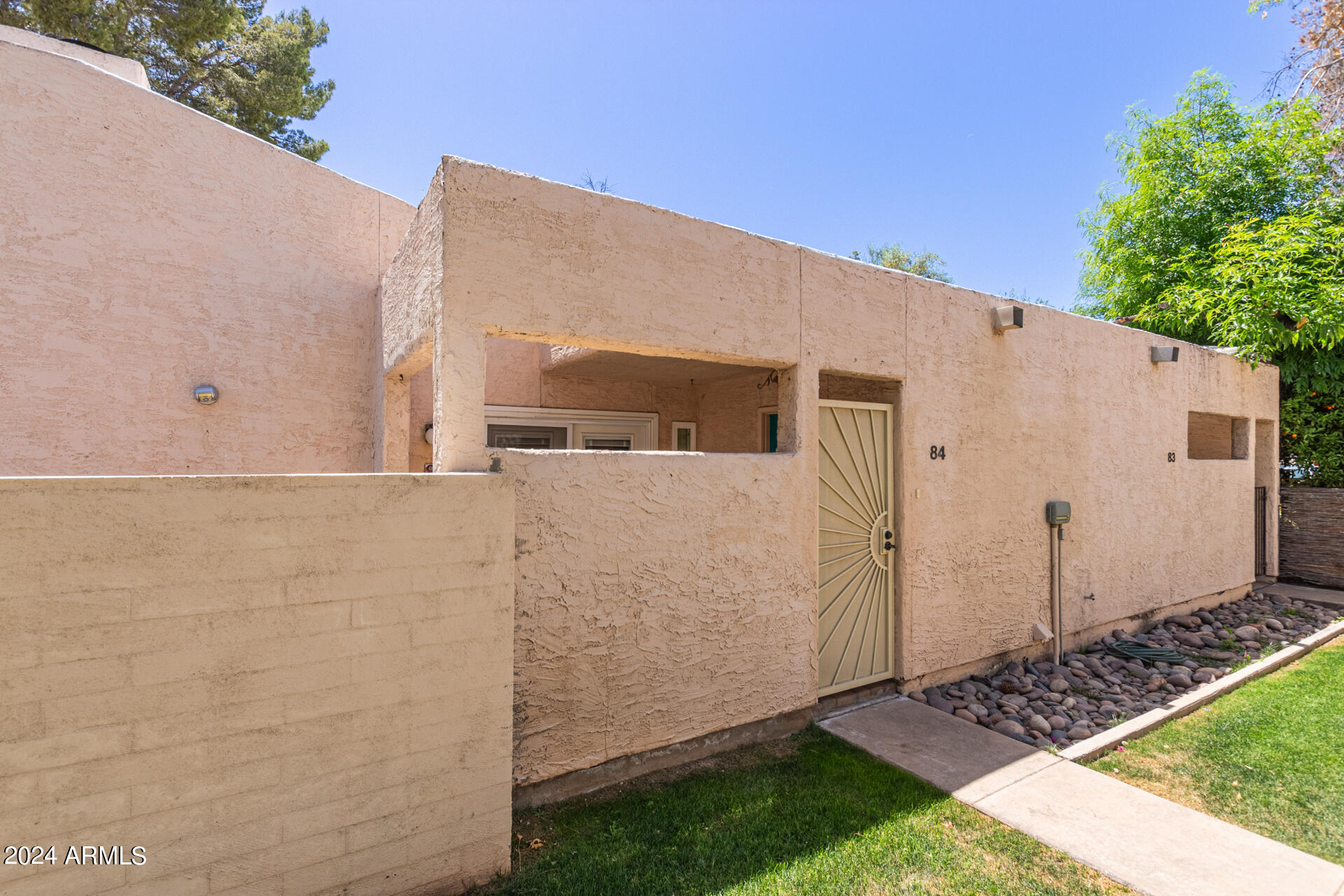 930 South Dobson Road, Unit 84 Mesa, AZ 85202 - Photo 3 of 30 02-Dobson