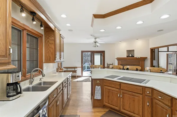 $1,297,950 | 7891 West Whiteland Road, Bargersville, IN 46106