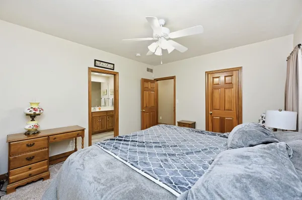 $1,297,950 | 7891 West Whiteland Road, Bargersville, IN 46106