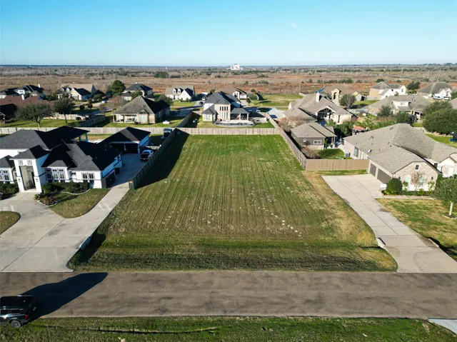 a view of an ocean from a yard
