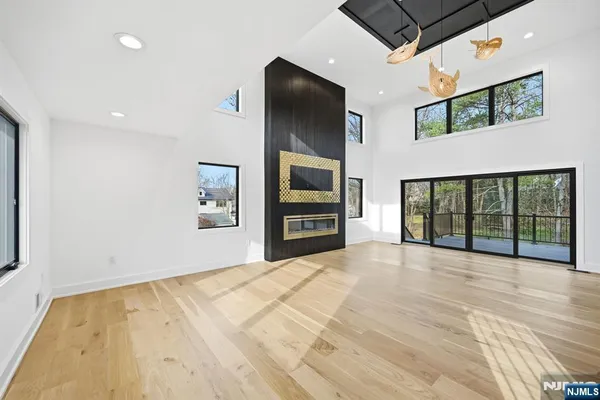 $3,888,000 | 148 Great Hills Road, Short Hills, NJ 07078