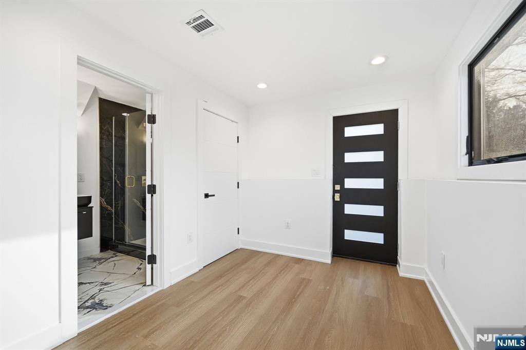 148 Great Hills Road Short Hills, NJ 07078 - Photo 25 of 42