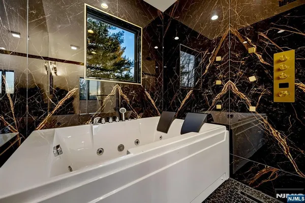 $3,888,000 | 148 Great Hills Road, Short Hills, NJ 07078