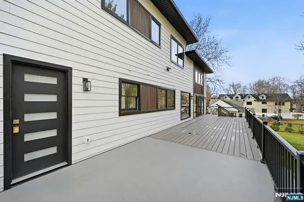 $3,888,000 | 148 Great Hills Road, Short Hills, NJ 07078