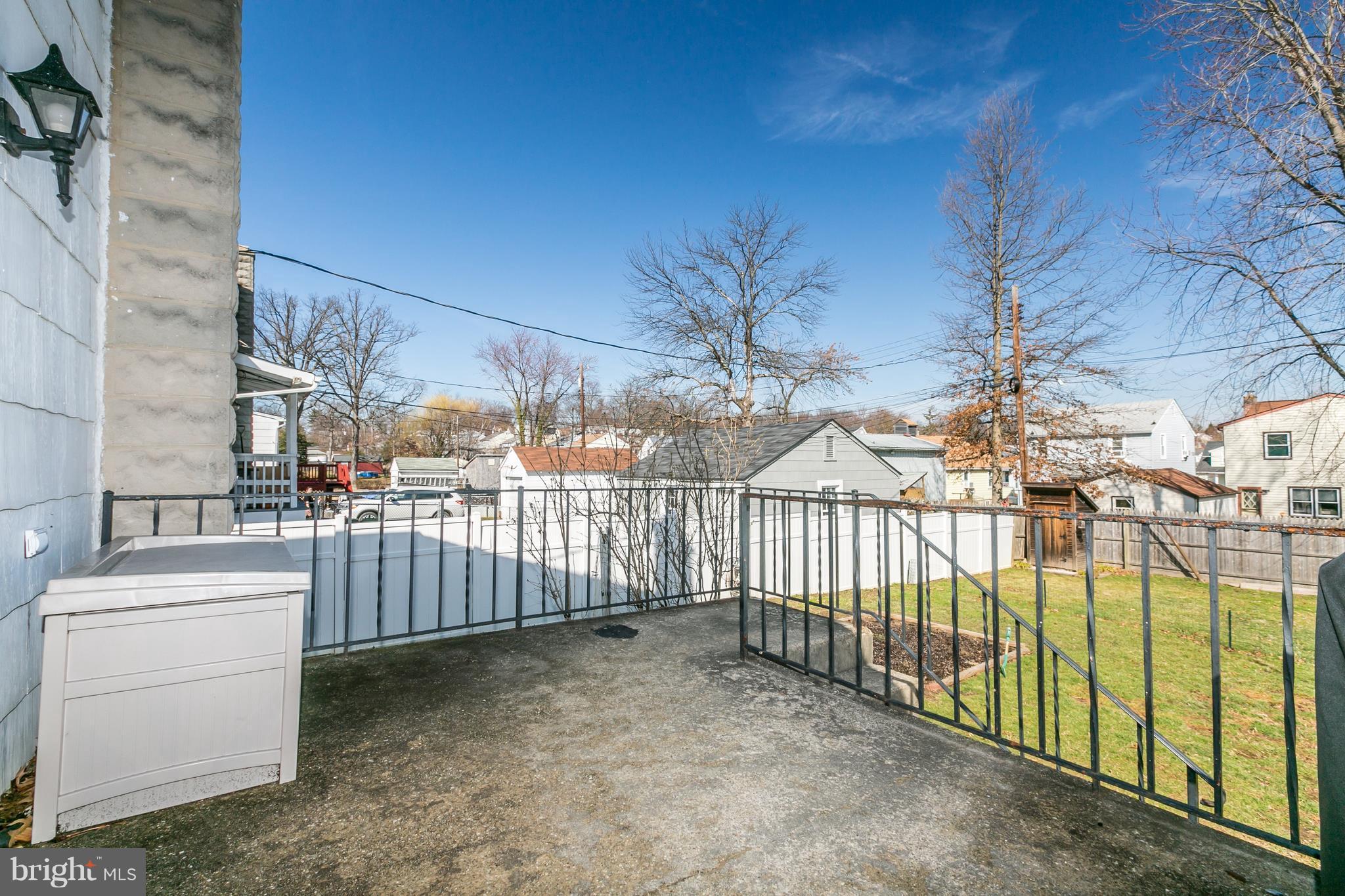 2908 Emerald Road Baltimore, MD 21234 - Photo 10 of 27 Exterior (Rear)