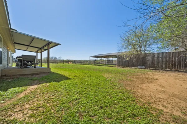 $895,000 | 1516 Old Luling Road, Lockhart, TX 78644