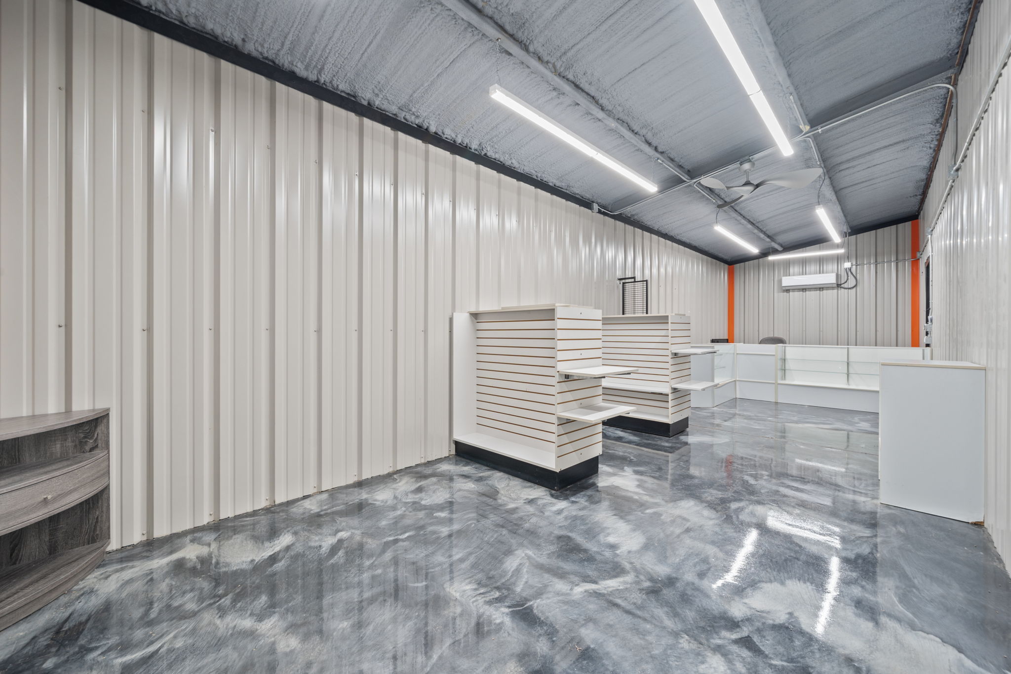 1516 Old Luling Road Lockhart, TX 78644 - Photo 30 of 39 400 Sq Ft Office or Retail space with Mini-Split attached to the left side of the Shop