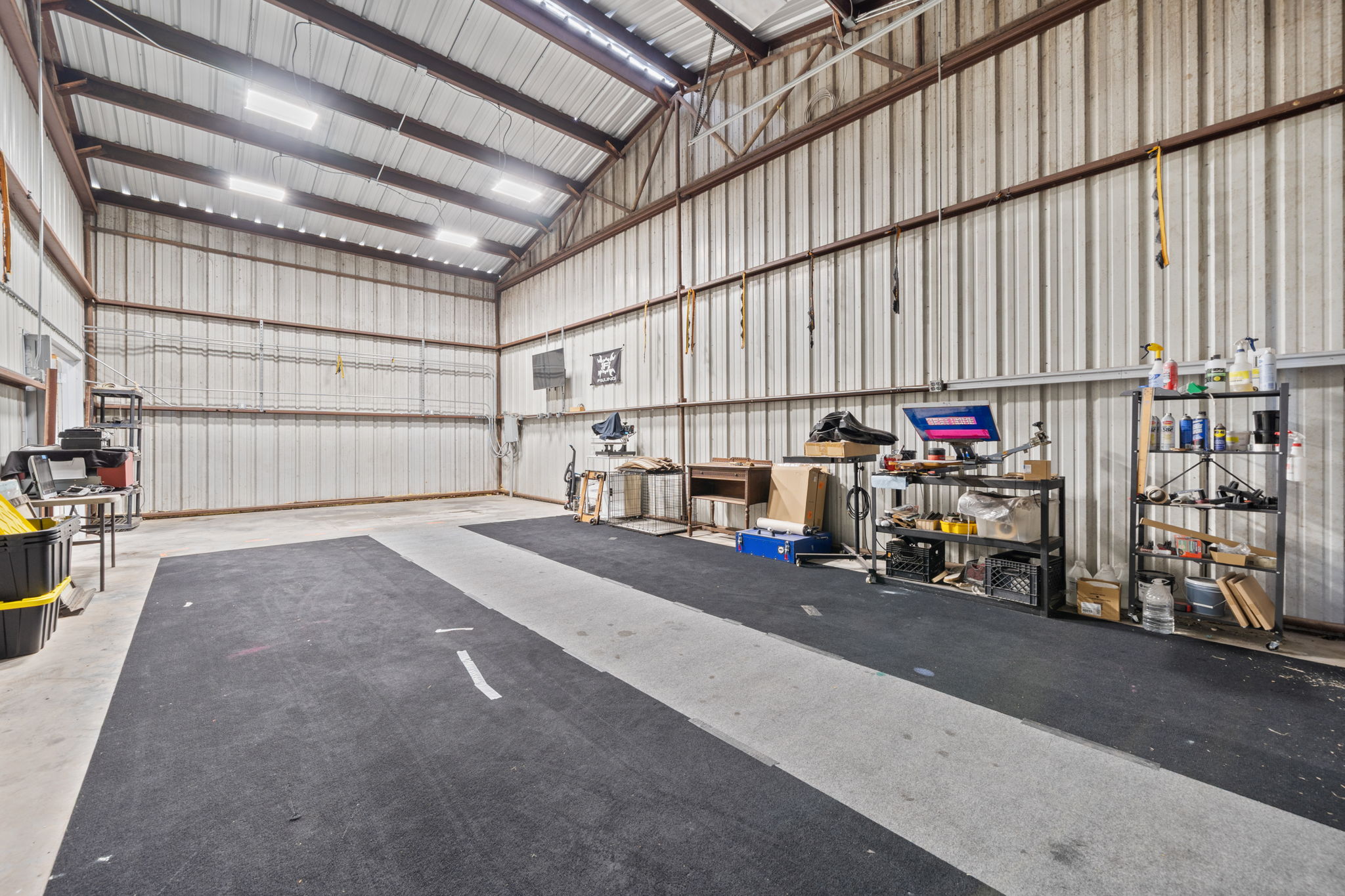 1516 Old Luling Road Lockhart, TX 78644 - Photo 35 of 39 Separate 4th Bay off main area of the Shop with 20' roll up door