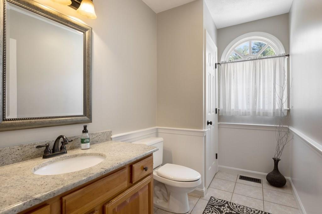 188 Cochituate Road Wayland, MA 01778 - Photo 19 of 26