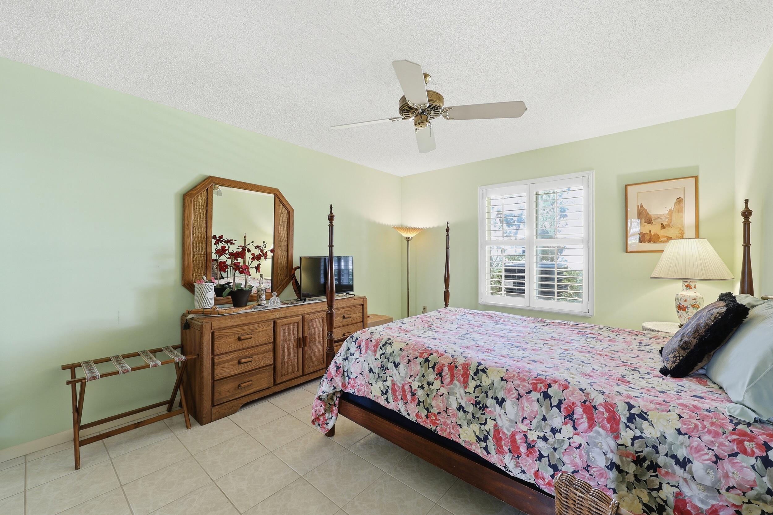 117 Sea Steppes Court Jupiter, FL 33477 - Photo 29 of 61 2nd Bedroom