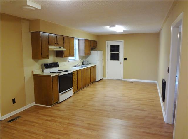 809 Miles Road Pulaski, TN 38478 - Photo 7 of 20