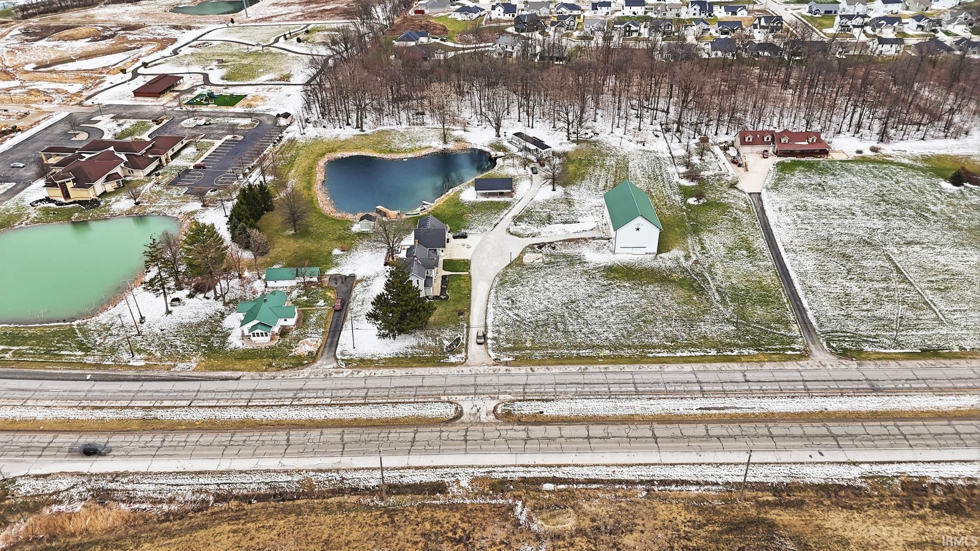 14034 Lima Road Fort Wayne, IN 46845 - Photo 2 of 36