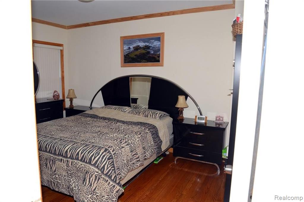 2215 West Auburn Road Rochester Hills, MI 48309 - Photo 19 of 34