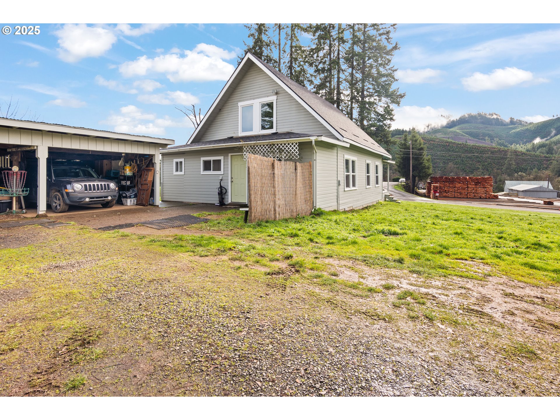22621 Noti Loop Road Noti, OR 97461 - Photo 14 of 47