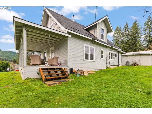 $449,000 | 22621 Noti Loop Road, Noti, OR 97461