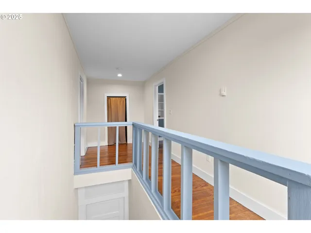 $449,000 | 22621 Noti Loop Road, Noti, OR 97461