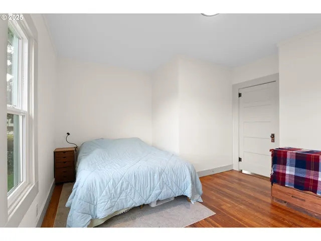 $449,000 | 22621 Noti Loop Road, Noti, OR 97461