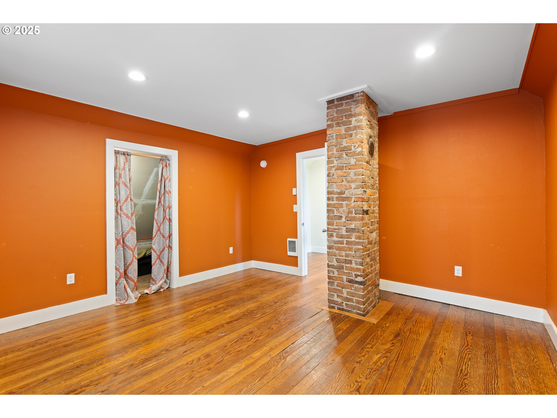 22621 Noti Loop Road Noti, OR 97461 - Photo 41 of 47