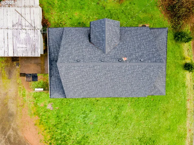 $449,000 | 22621 Noti Loop Road, Noti, OR 97461