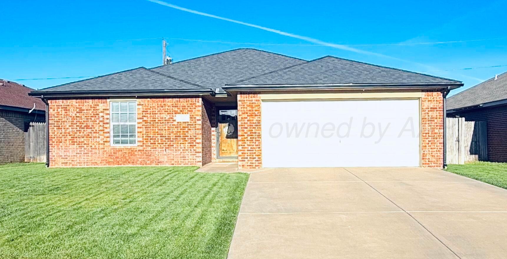 722 Prairie Avenue Dumas, TX 79029 - Photo 1 of 17 IMG_0528