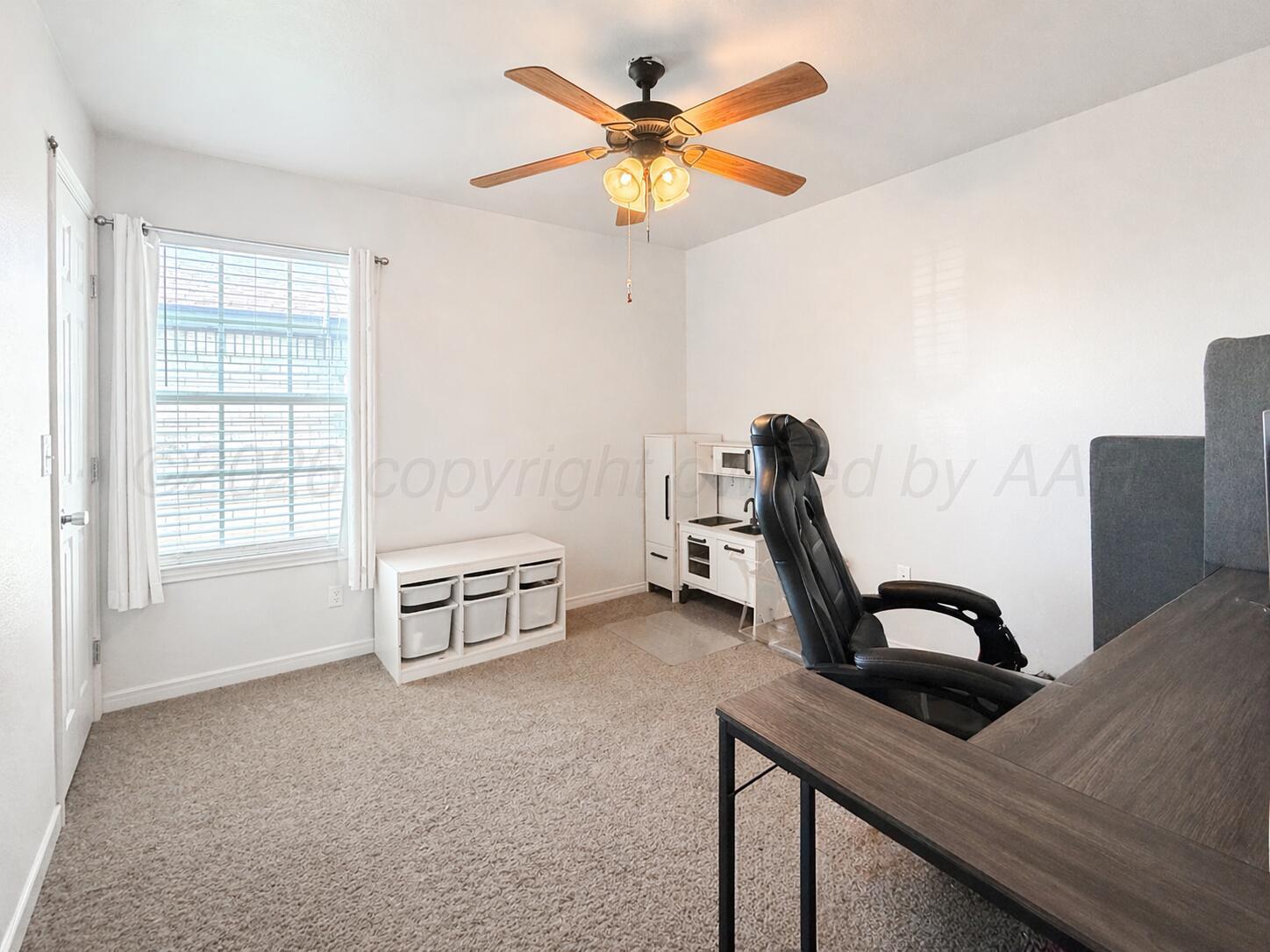722 Prairie Avenue Dumas, TX 79029 - Photo 8 of 17 458F9D83-AD7C-4FDE-91B5-44489664819F